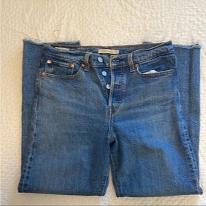Levi Wedgie Straight Size 29